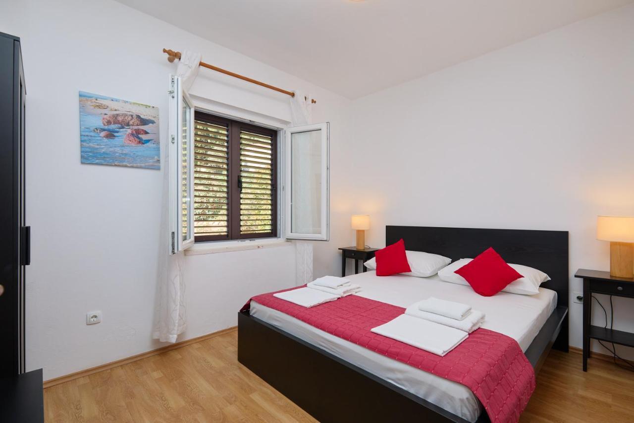 Boca - 3 Bedroom By The Sea